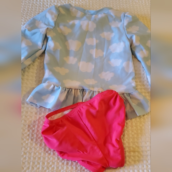 Swim suit 3t - Picture 3 of 11